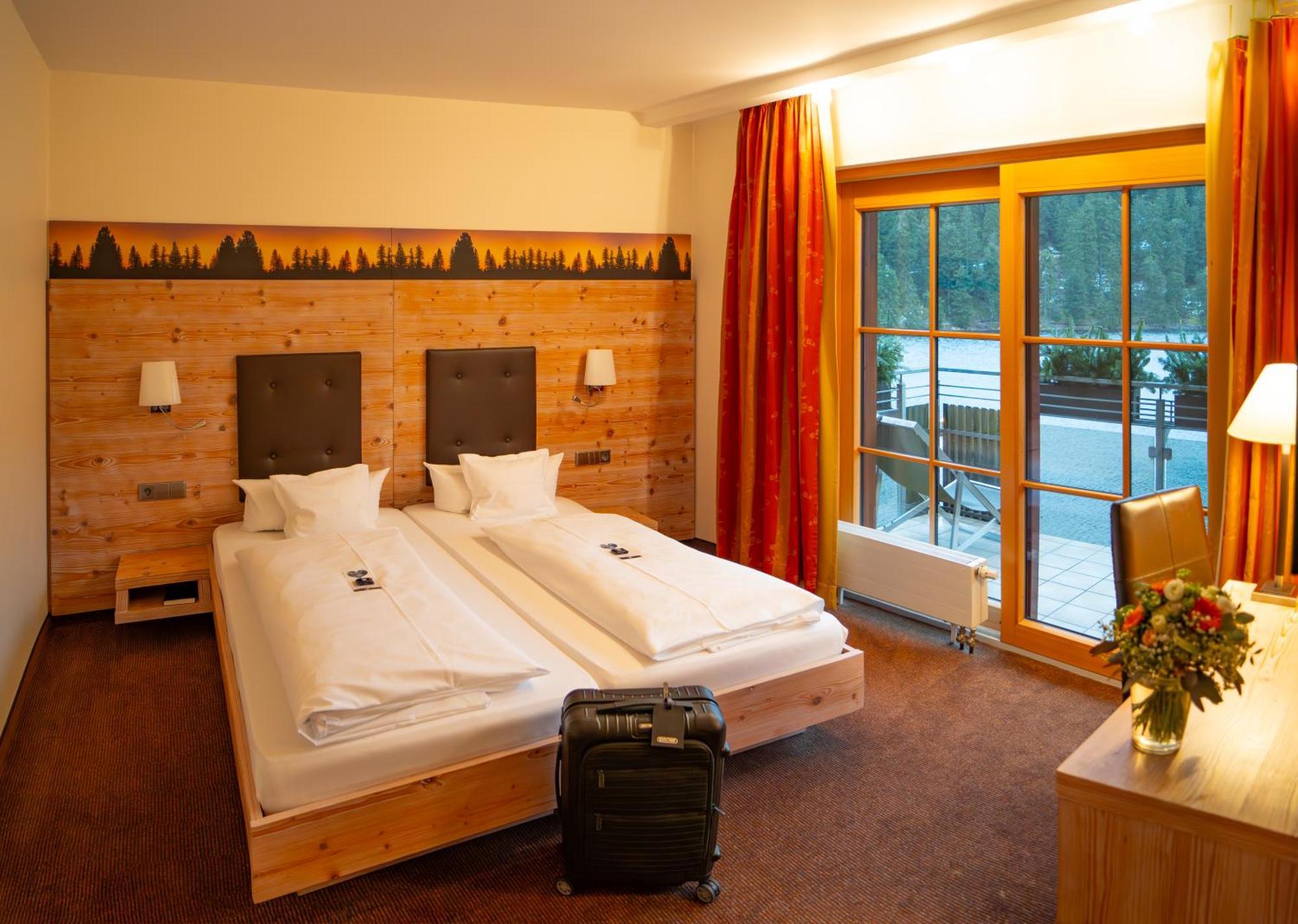 Berghotel Mummelsee Seebach Exterior photo